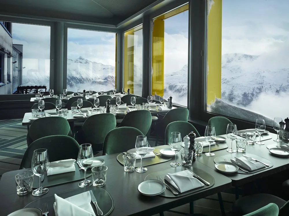 HC Hospitality Consulting AG Hotel und Gastronomie Corviglia White Marmot